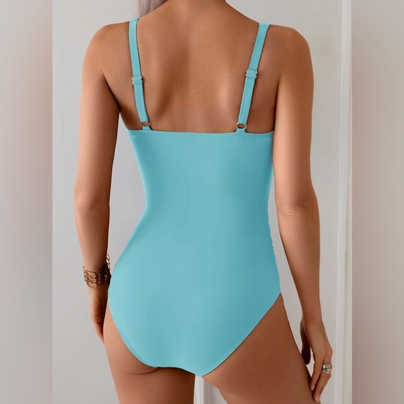 Elegant Blue Women's One-Piece Swimsuit - Picture 4 of 9